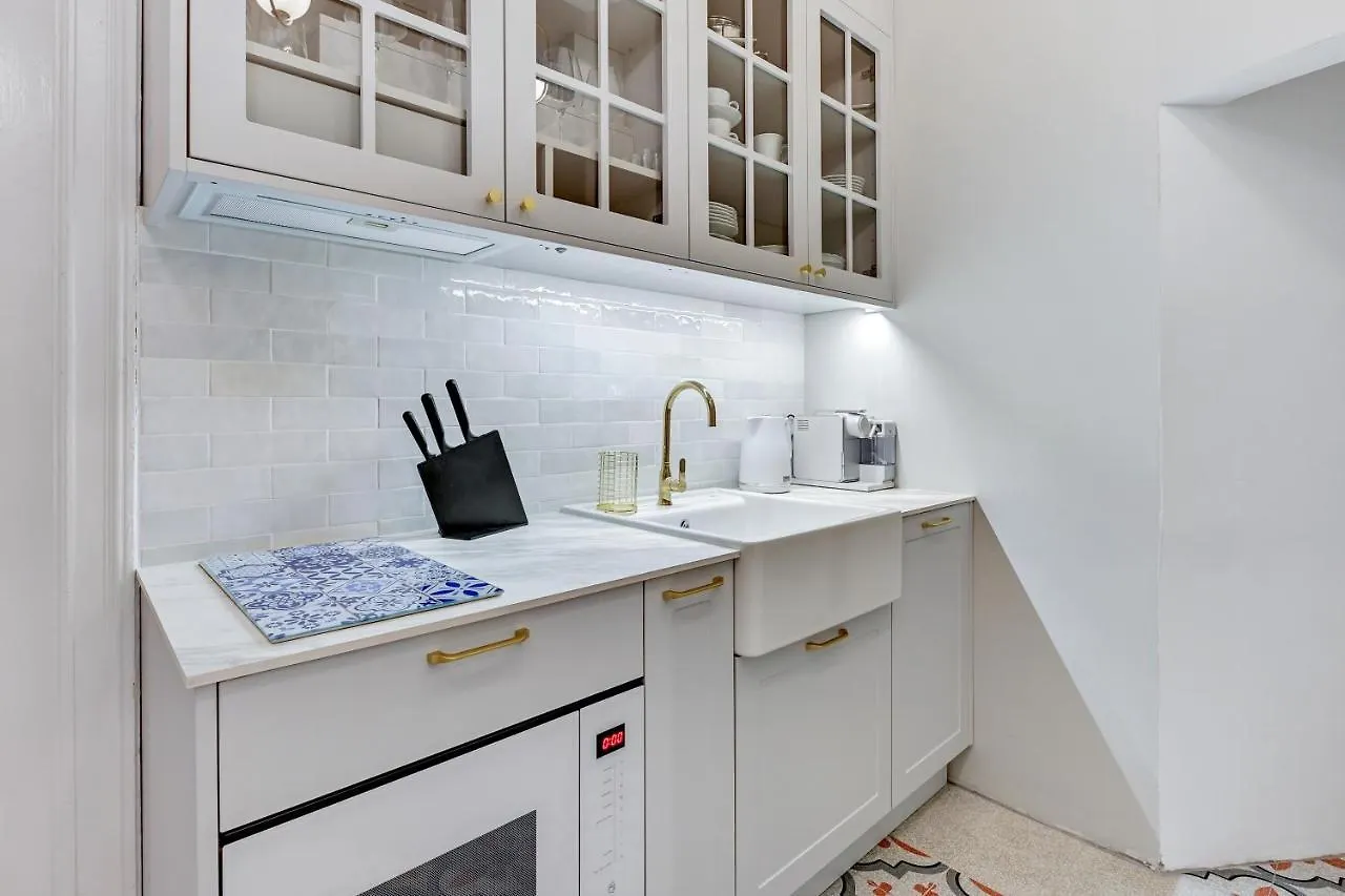 Lion Apartments -Tokio Premium Apartment At The Sopot Center 0*,  Poland