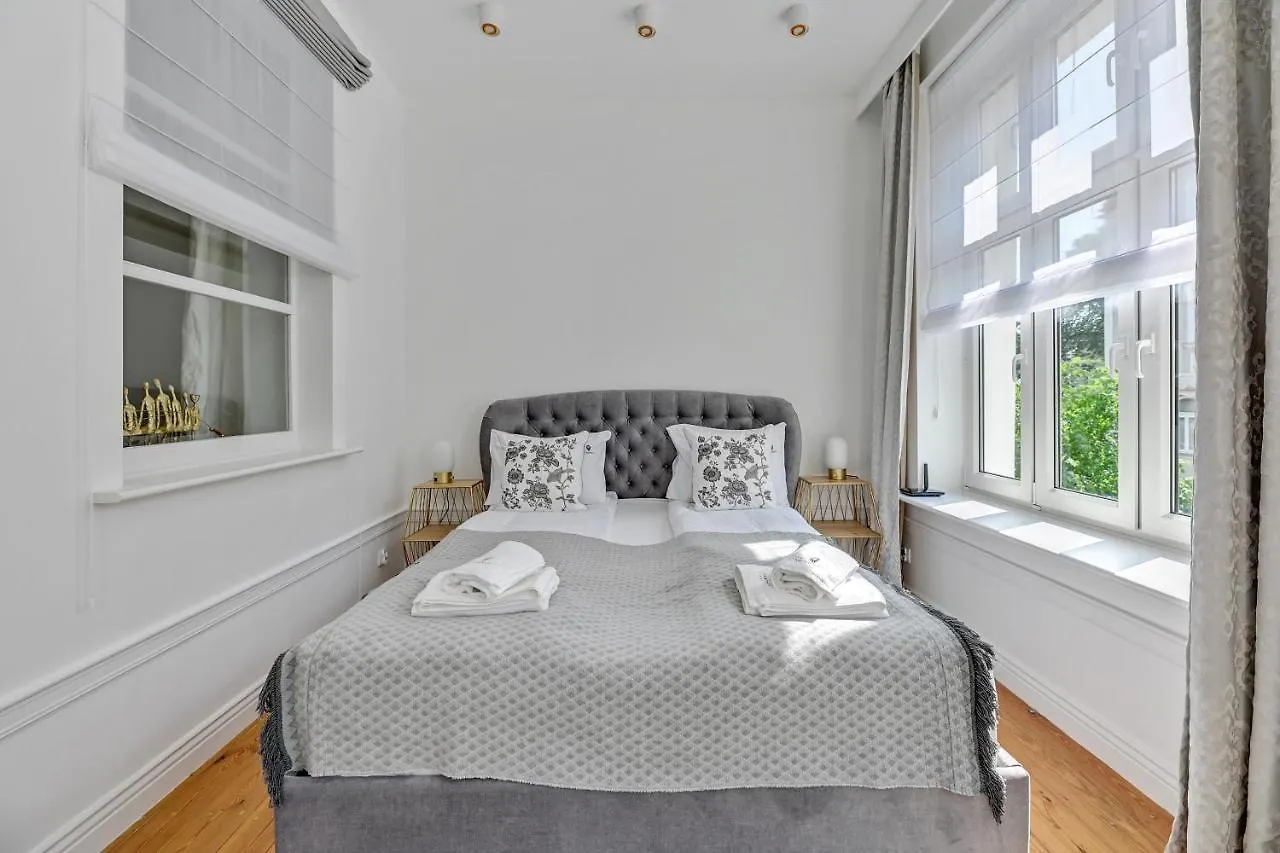 Lion Apartments -Tokio Premium Apartment At The Sopot Center Polsko